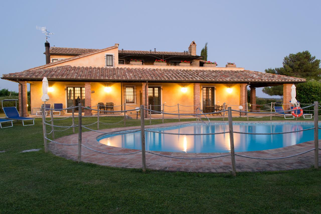 Agriturismo Poggio Delle Conche Pitigliano Eksteriør bilde